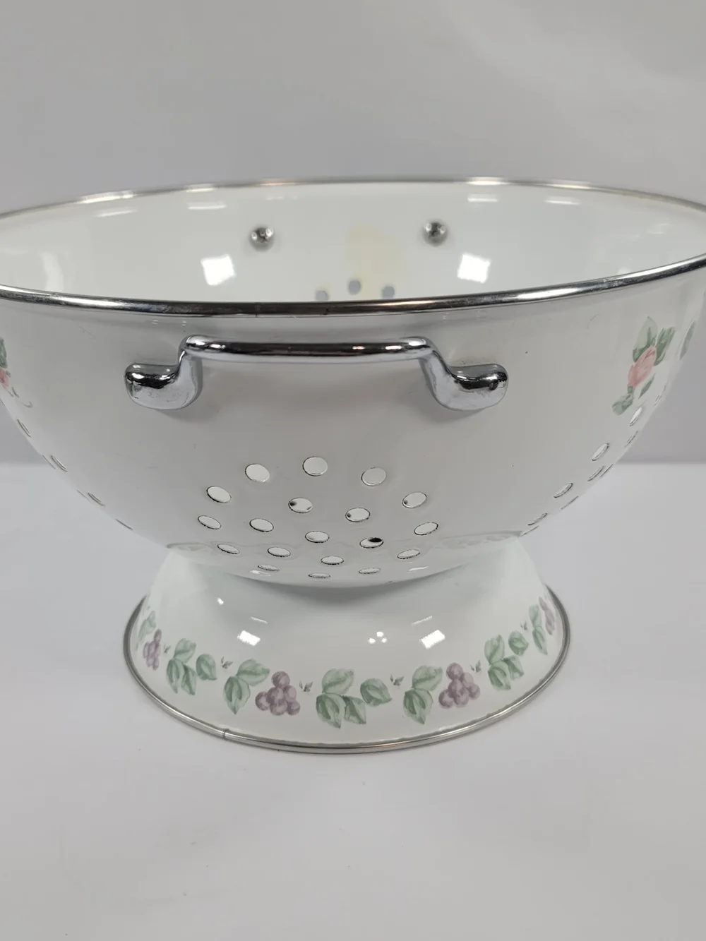 Vintage White Enamel Footted Colander Strainer Grape And Vine Handles